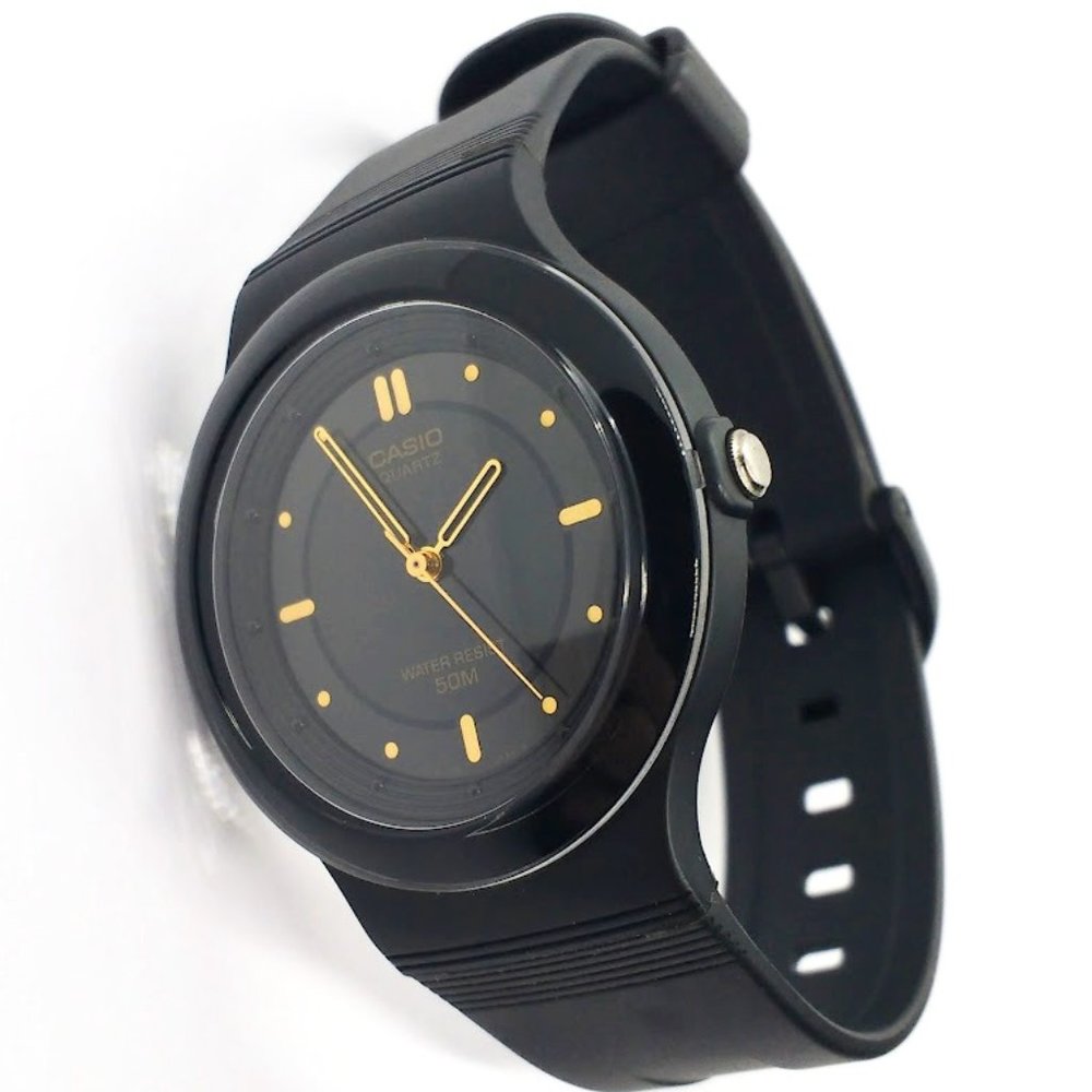 1994 Casio MW-56 705 Men's Watch Lightweight Gold Tone Markers Old Stock 1990's